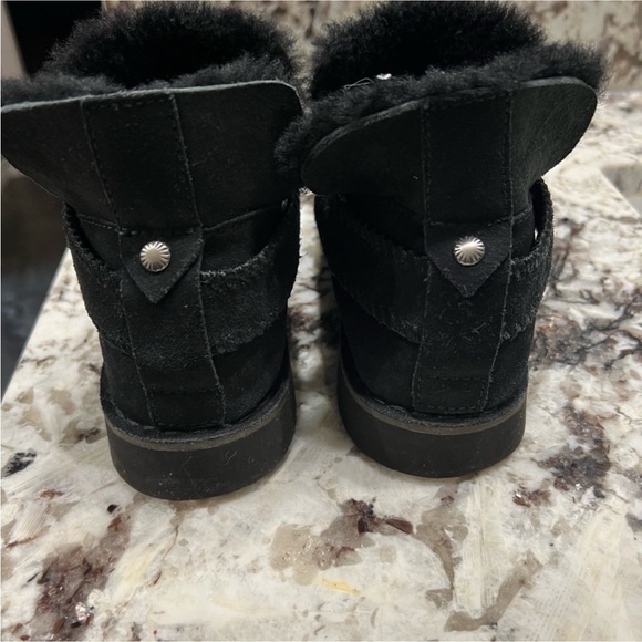 Ugg Ankle Boots - Picture 5 of 8